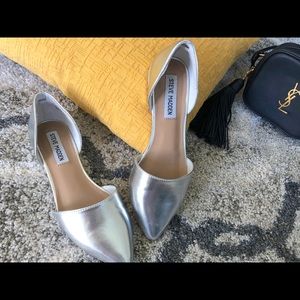 Steven Madden sliver flats